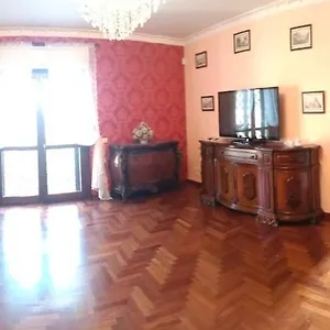 https://la-casa-di-tizio-caio-e-sempronio.it-romehotels.com