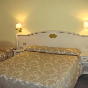 https://hotel-la-meridiana-anghiari.it-tuscanyhotel.com