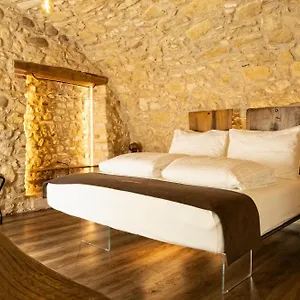 Domus Mea Costermano sul Garda