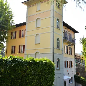 https://hotel-quarcino.it-lombardy.com
