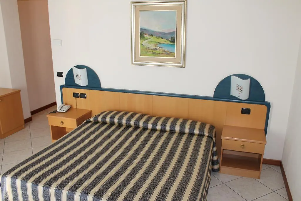Albergo Villa Eva Costermano Hotel