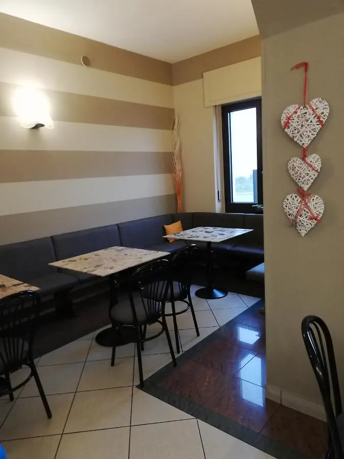 Albergo Villa Eva Costermano 3*,  Italy